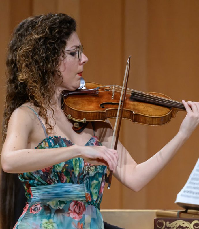 Anna Urpina y el encanto del violín